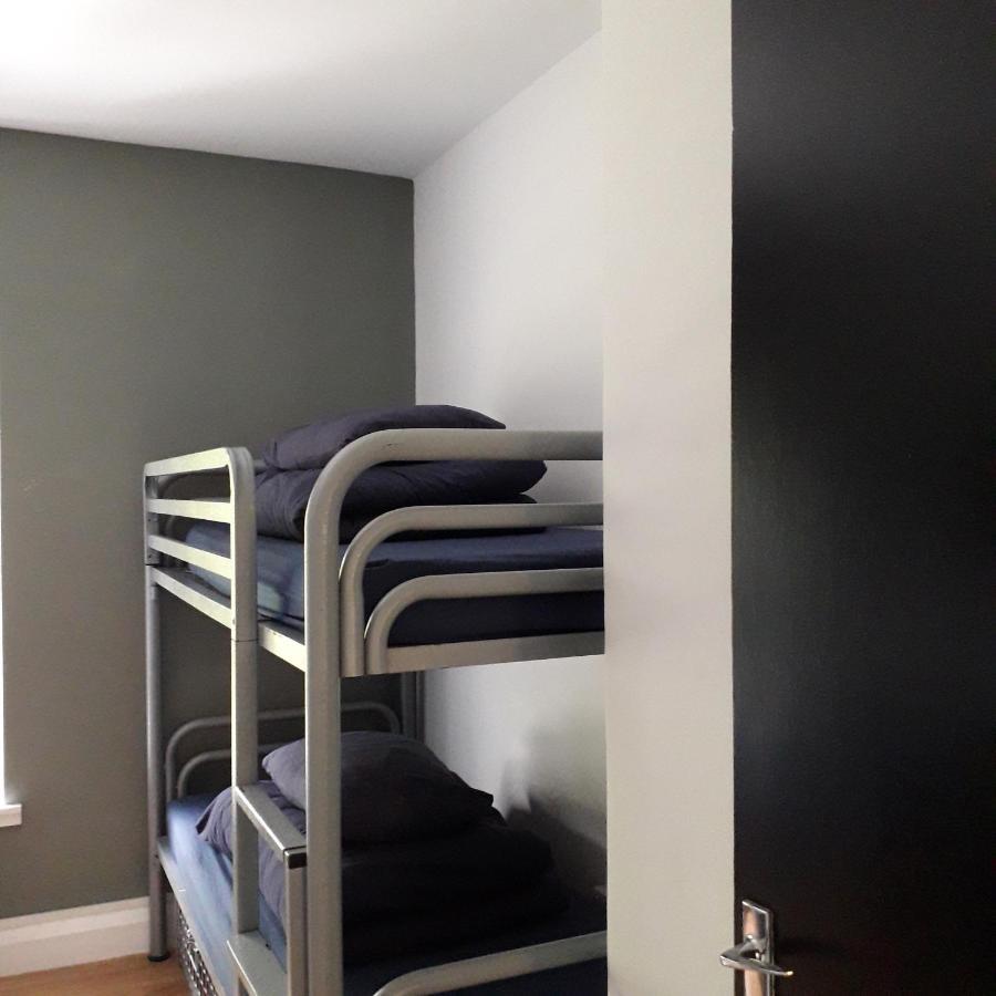 Ben Lettery Hostel Ballynahinch ภายนอก รูปภาพ