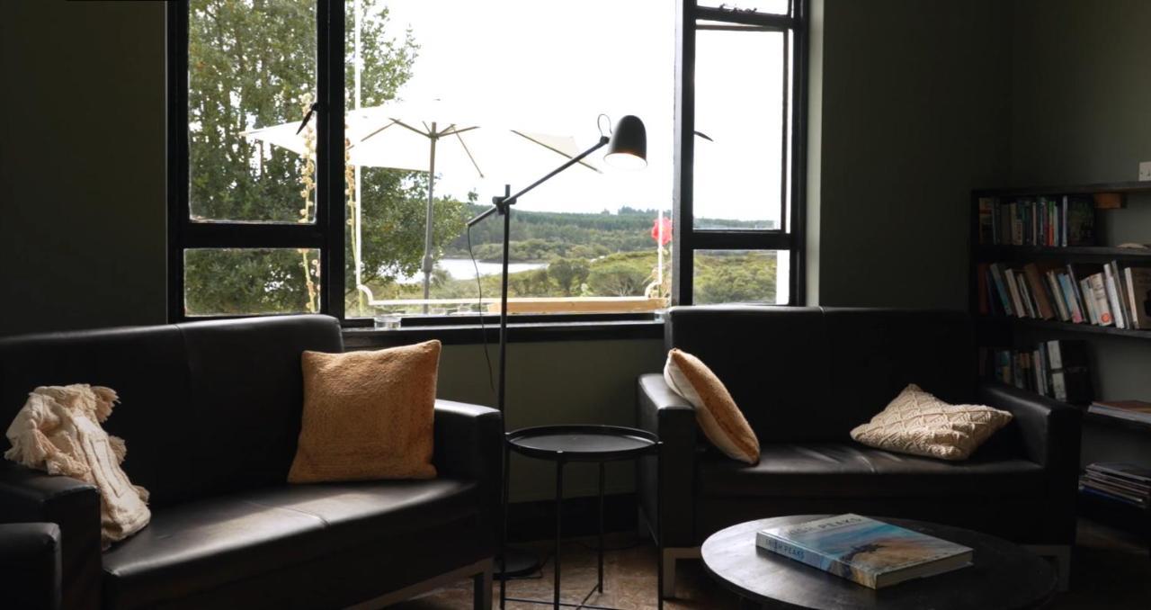 Ben Lettery Hostel Ballynahinch ภายนอก รูปภาพ