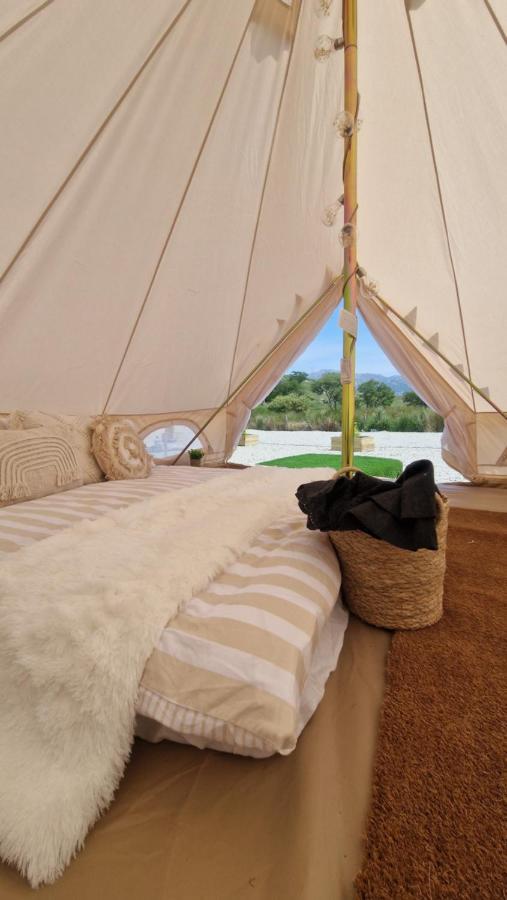 Ben Lettery Hostel Ballynahinch ภายนอก รูปภาพ