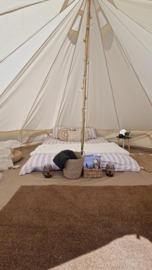 Ben Lettery Hostel Ballynahinch ภายนอก รูปภาพ