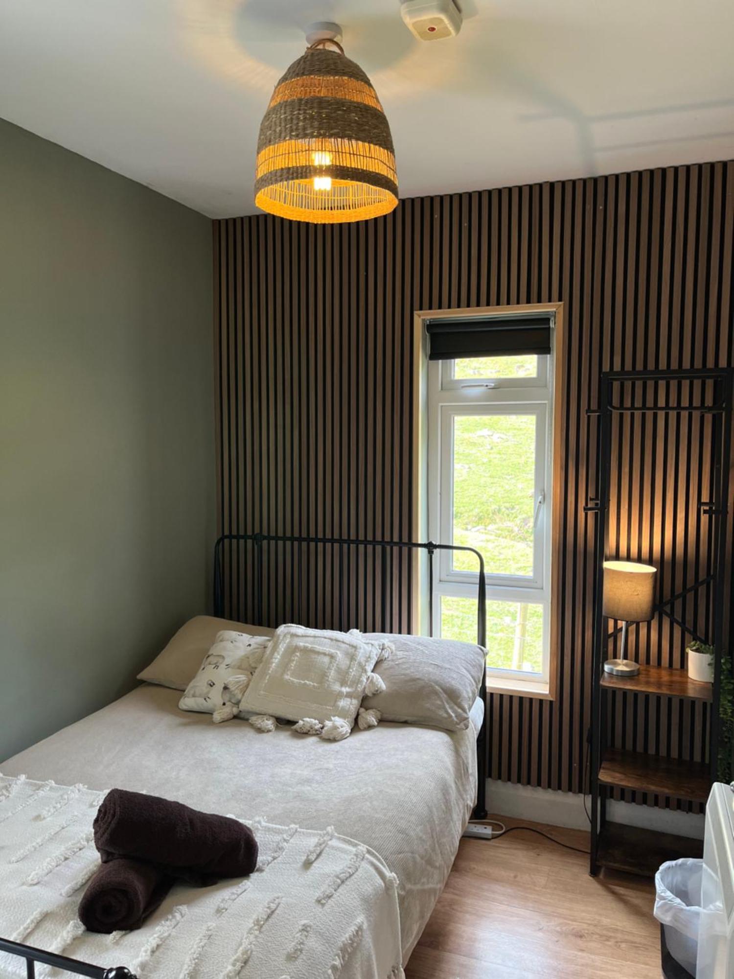 Ben Lettery Hostel Ballynahinch ภายนอก รูปภาพ